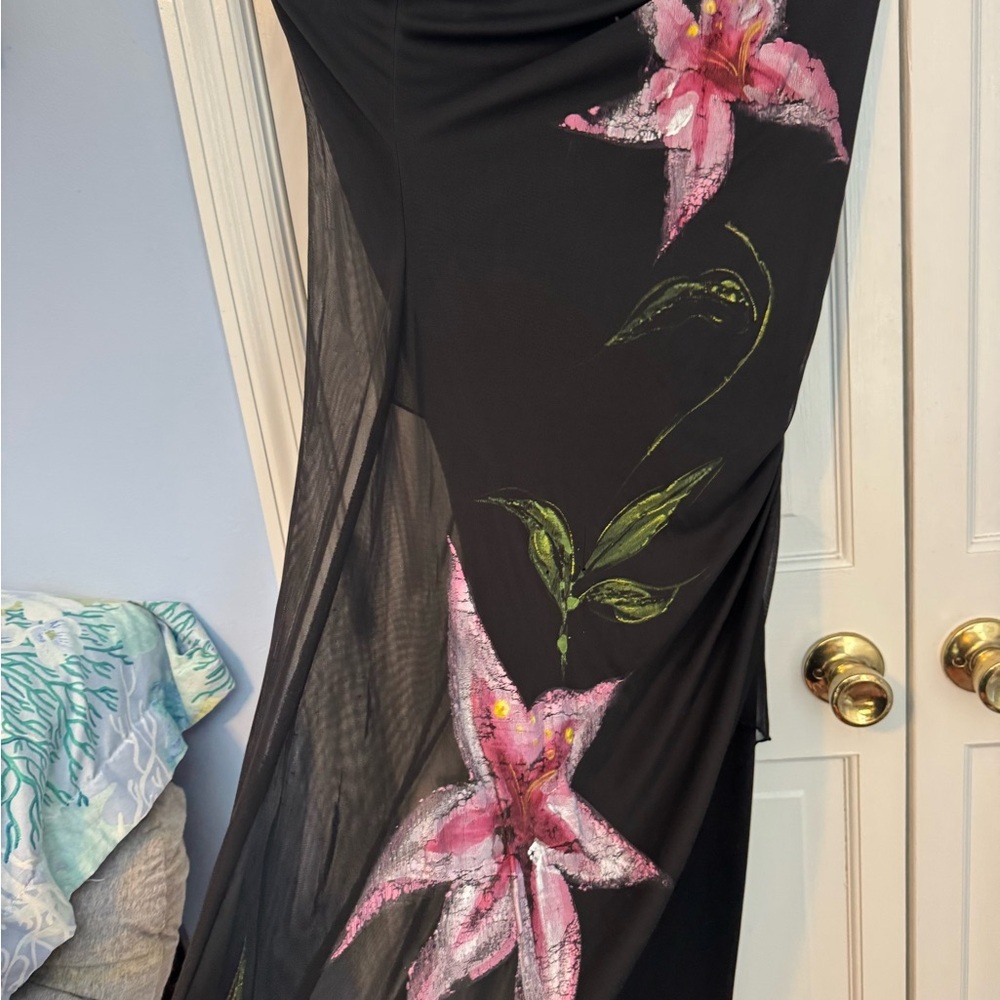 Gorgeous flattering Newport News Black Floral Jumpsuit – Size 8 - Picture 7 of 11